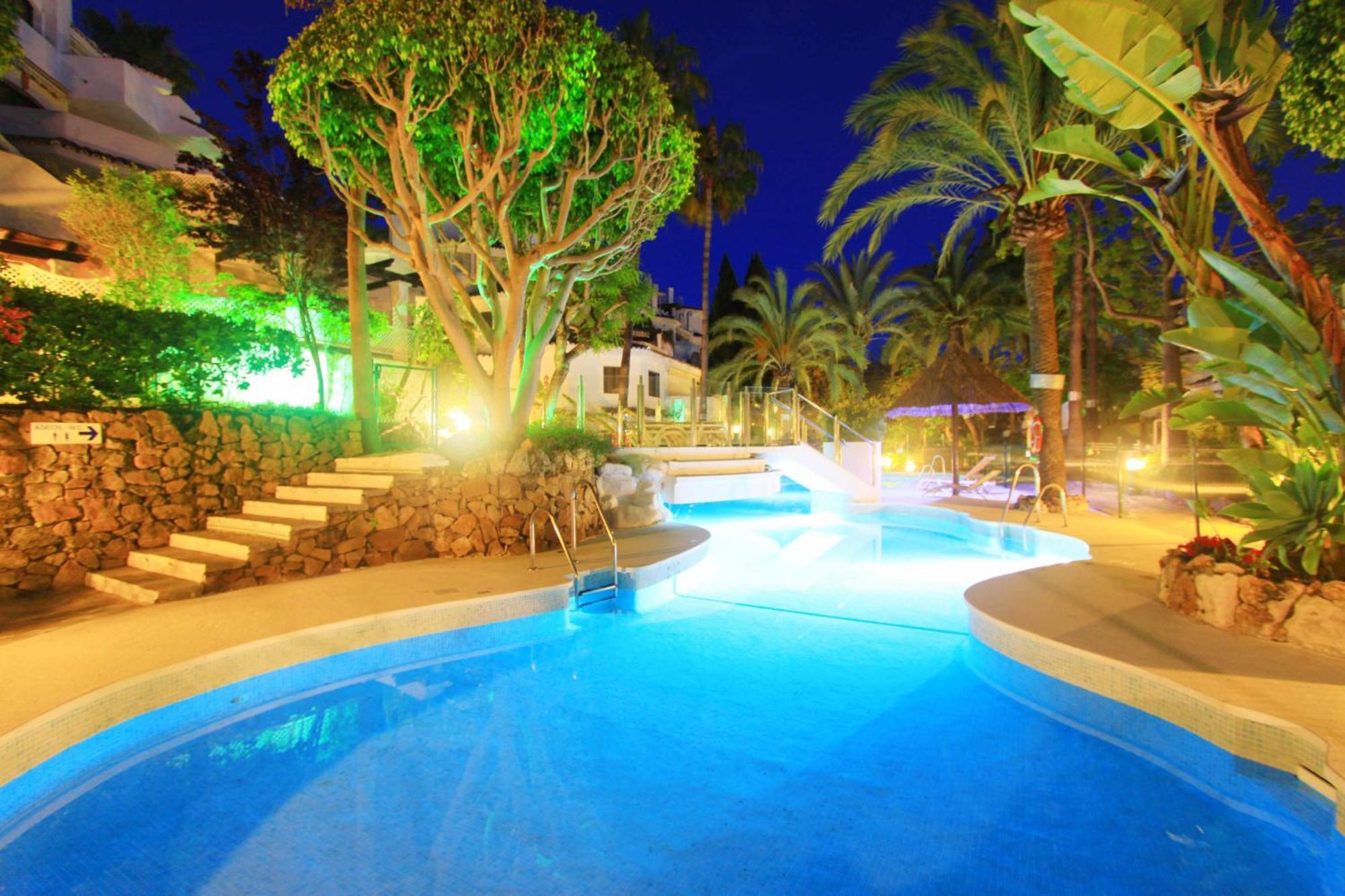 1108 Beachfront 2 Apartments With Roofterrace 80Mtrgt Beach 3 Pools Marbella Luaran gambar